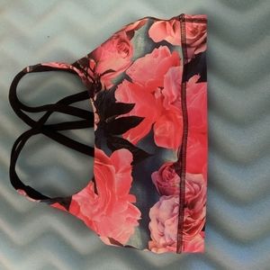 lululemon sports bra